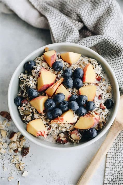 how to say muesli.